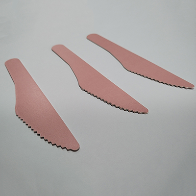 Couteau en papier rose